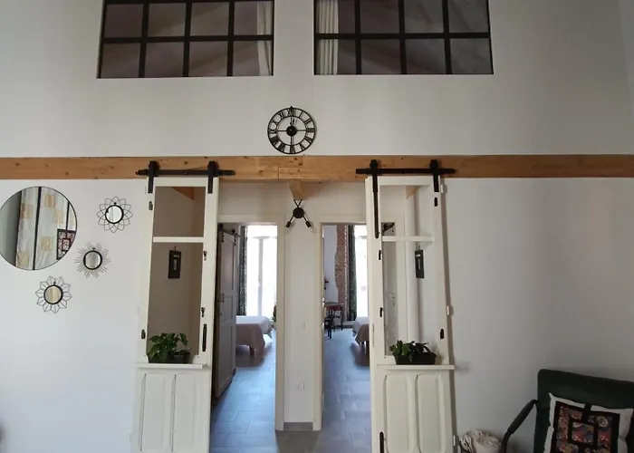 Vico Nobilioni Konukevi 3*